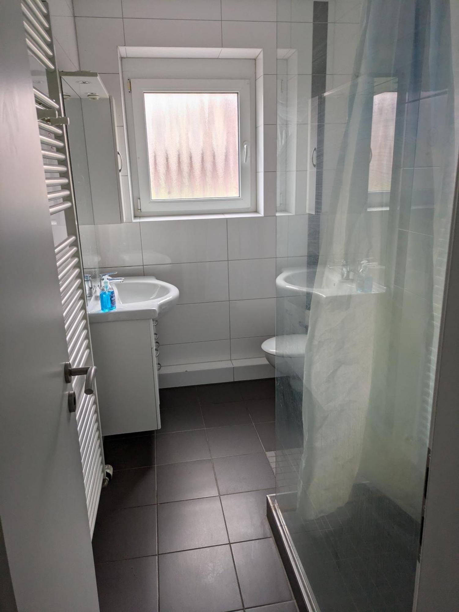 Nestoasewhv Zentrale Zimmer Zwischen City Und Suedstrand Wilhelmshaven Ngoại thất bức ảnh